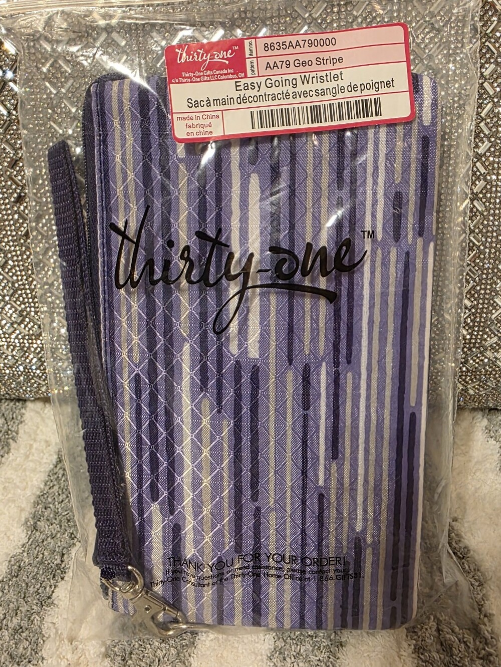Thirty-One NWT Easy Going Wristlet in Geo Stripe Purple MSRP$35